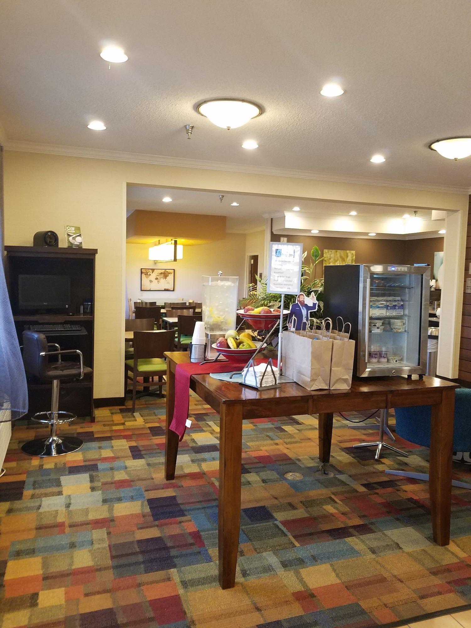 Americinn By Wyndham Moline Airport Quad Cities Exteriör bild